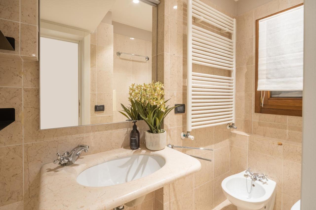 Accademia Apartments R&R Βενετία Εξωτερικό φωτογραφία