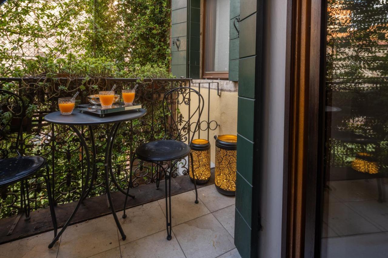 Accademia Apartments R&R Βενετία Εξωτερικό φωτογραφία
